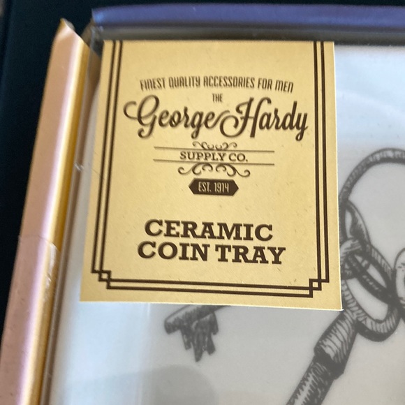 GEORGE HARDT SUPPLY CERAMIC COIN TRAY NIB - Picture 3 of 7